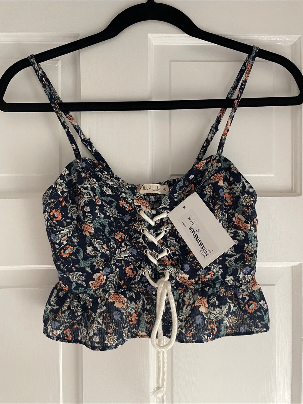 ILLA ILLA Floral Lace-Up Crop Top